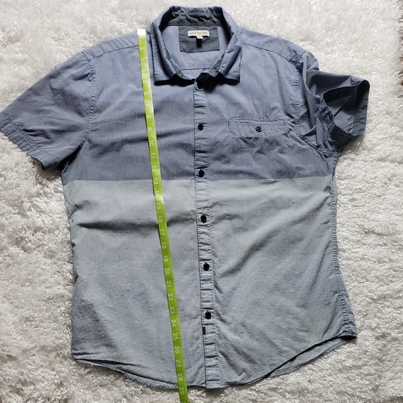 SALE!! Calvin Klein Jeans short sleeve shirt - Picture 3 of 8